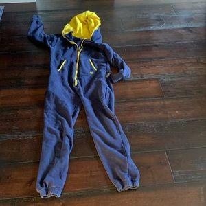 Zipups onesie sweatsuit